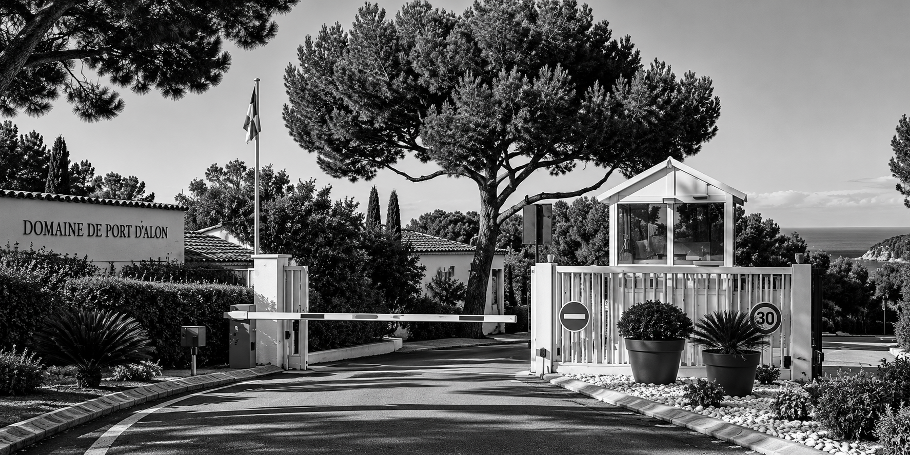 Entrée du Domaine de Port d'Alon à Saint-Cyr-sur-Mer